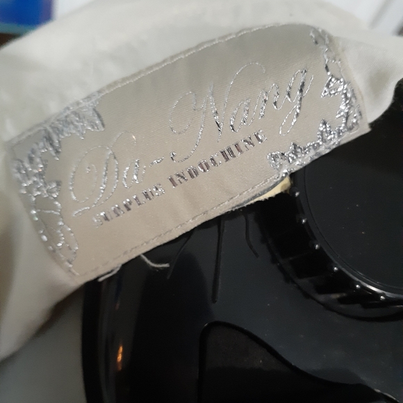 Da Nang wrap blouse - Picture 3 of 3